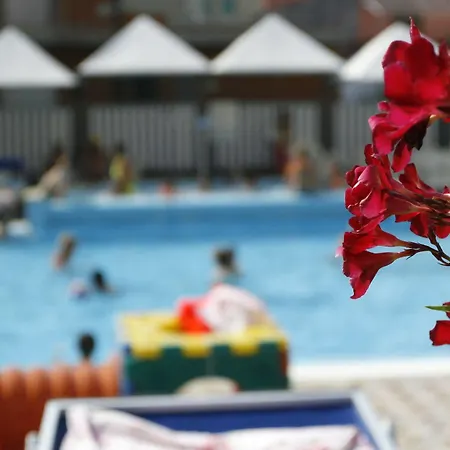 Sport & Residenza Апарт-отель 4*